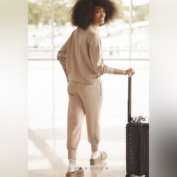 VARLEY From Anthropologie The Slim Cuff 25 Pants *READ* - Picture 6 of 10